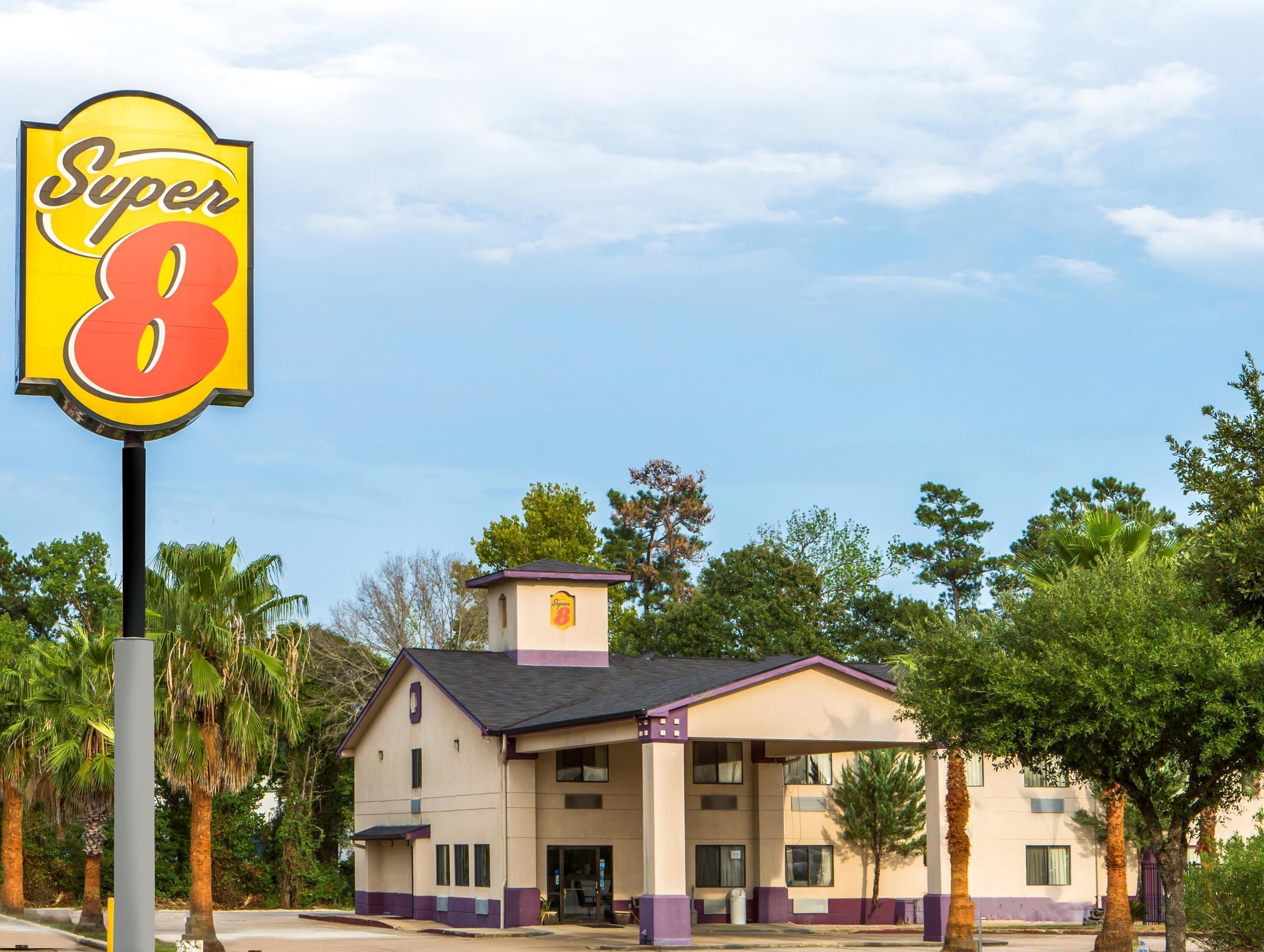Готель Super 8 By Wyndham Cleveland Tx Екстер'єр фото